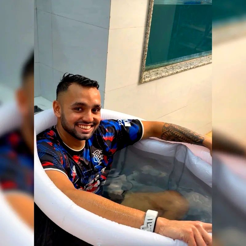 Ice Bath / Cryotherapy at AARROSH Clinic